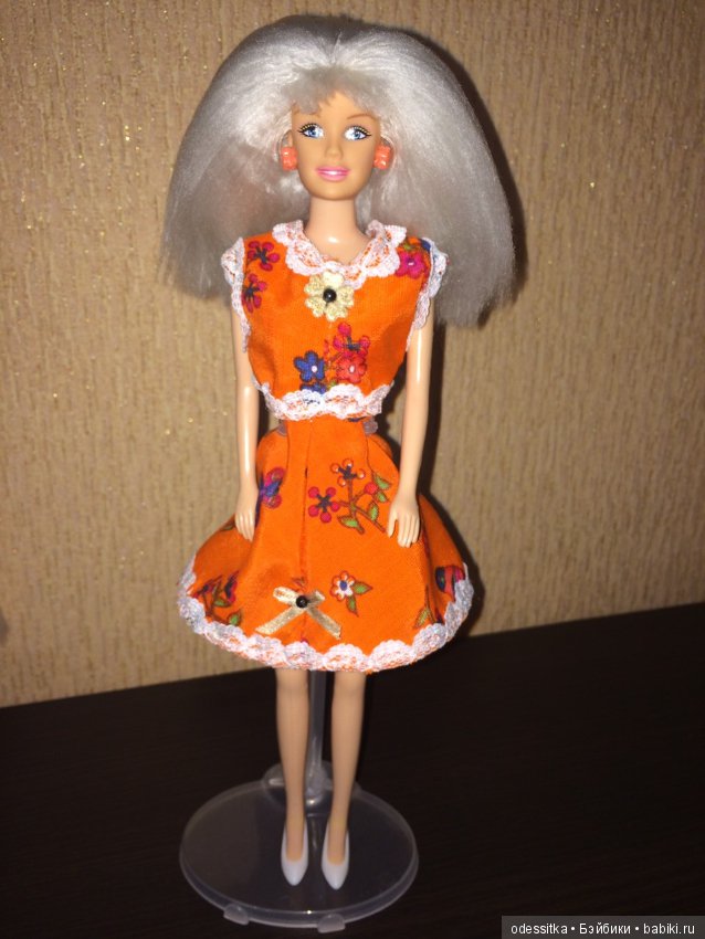 Family look.Мои переделки старых Барби