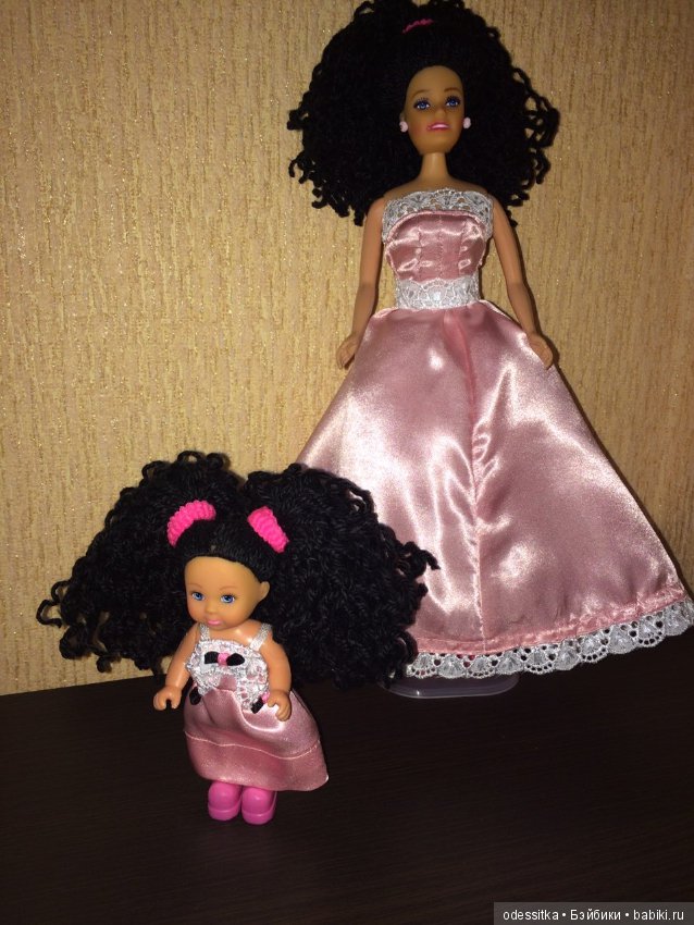 Family look.Мои переделки старых Барби