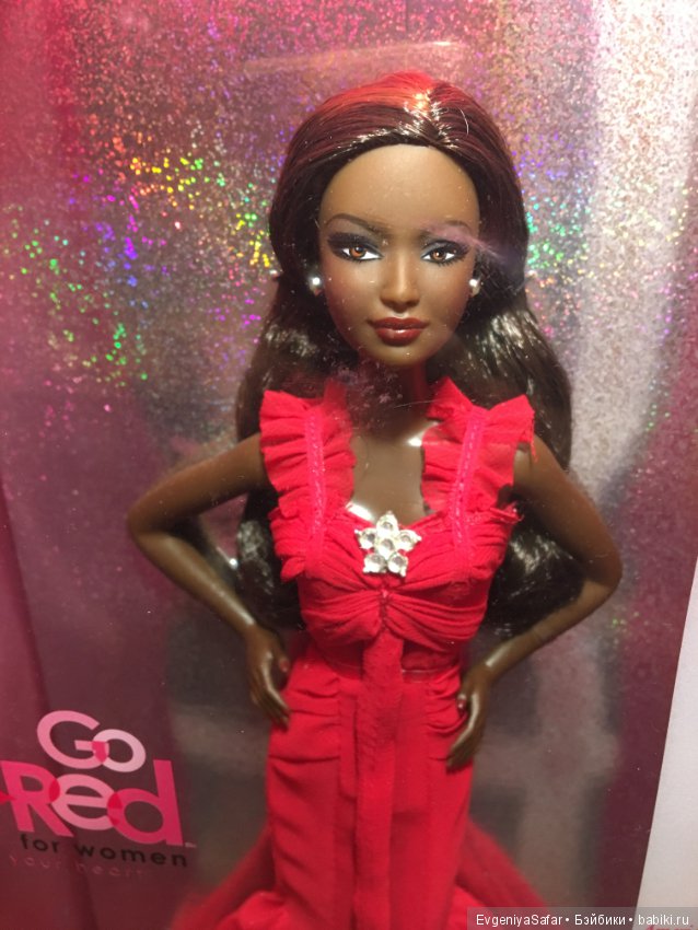 Коллекционная Go Red For Women Barbie, 2007 год (фото 10)