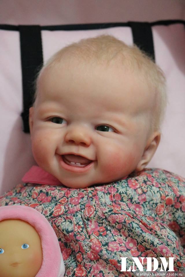 Kenzie скульптора Sandy Faber for LDC, автор прототипа Marie Metayer