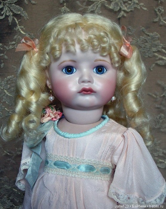 Бетти - пухлые щечки — Антикварные куклы SFBJ (Франция): Jumeau (фото 3)