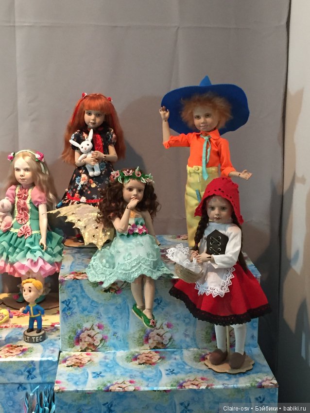 Фото с выставки «Искусство куклы» 2018