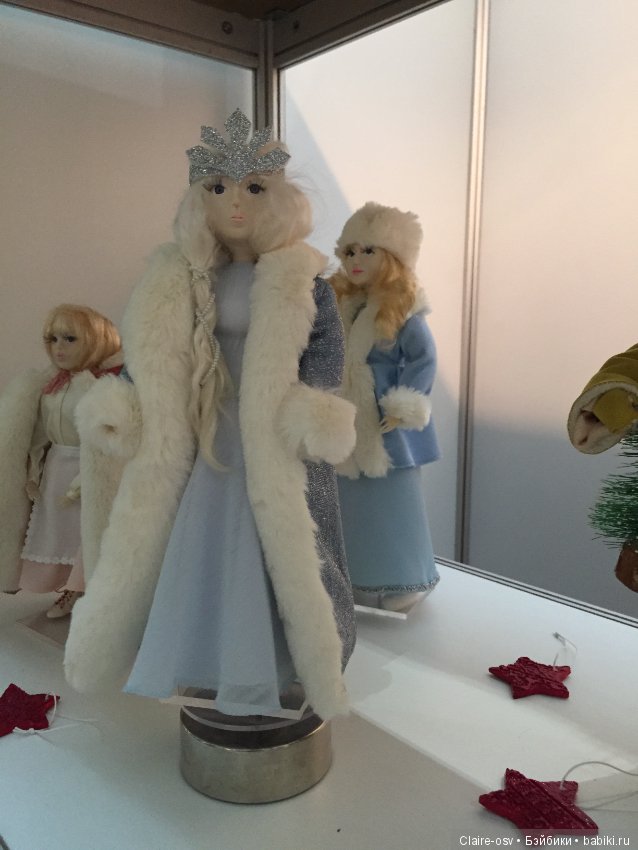 Фото с выставки «Искусство куклы» 2018