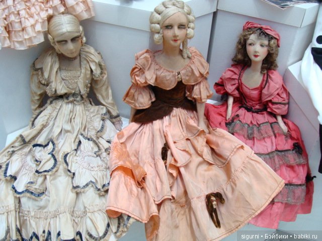 Моя встреча с прекрасным. Антикварные и будуарные куклы на выставке в Гостином дворе