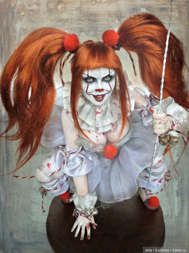 Пеннивайз из фильма "Оно", автор куклы Kim Johnson (фото 2)