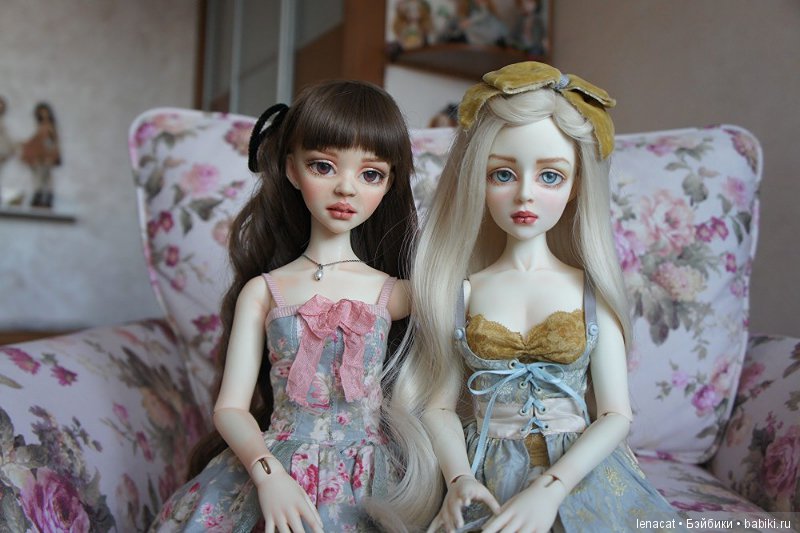 Семейный альбом Cassie и Tessa от Dale Zentner