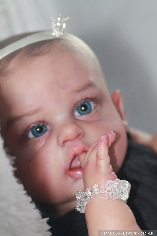 Малышка Мая (Mae Louse by Alisia Toner)