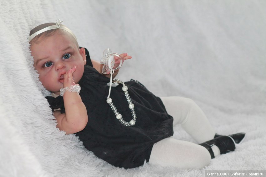 Малышка Мая (Mae Louse by Alisia Toner)