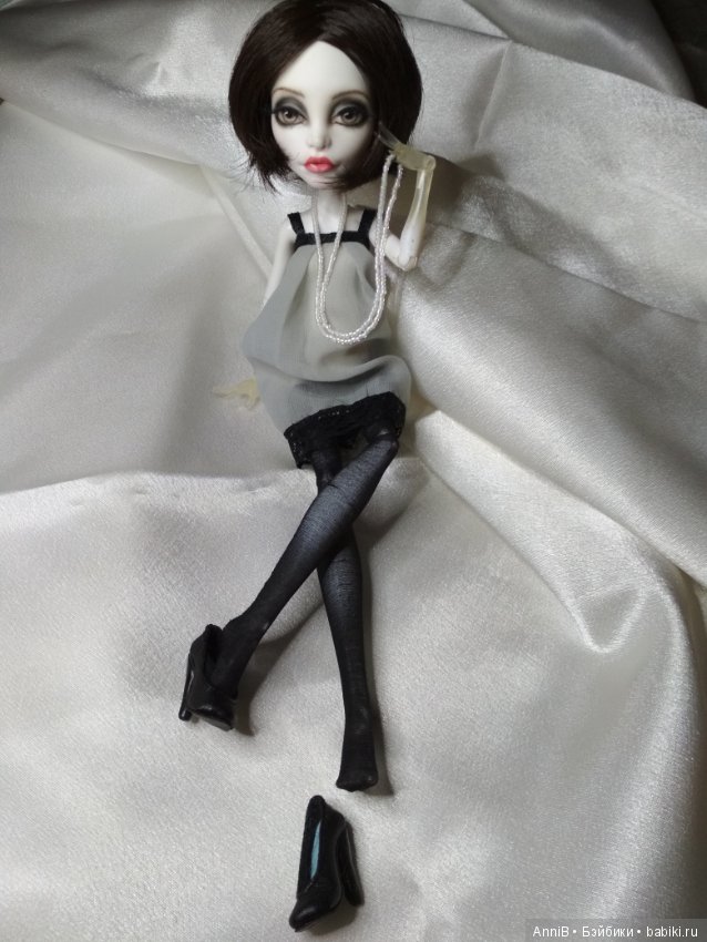 Гостья из прошлого — ООАК Monster High и Ever After High: репейнт (фото 5)