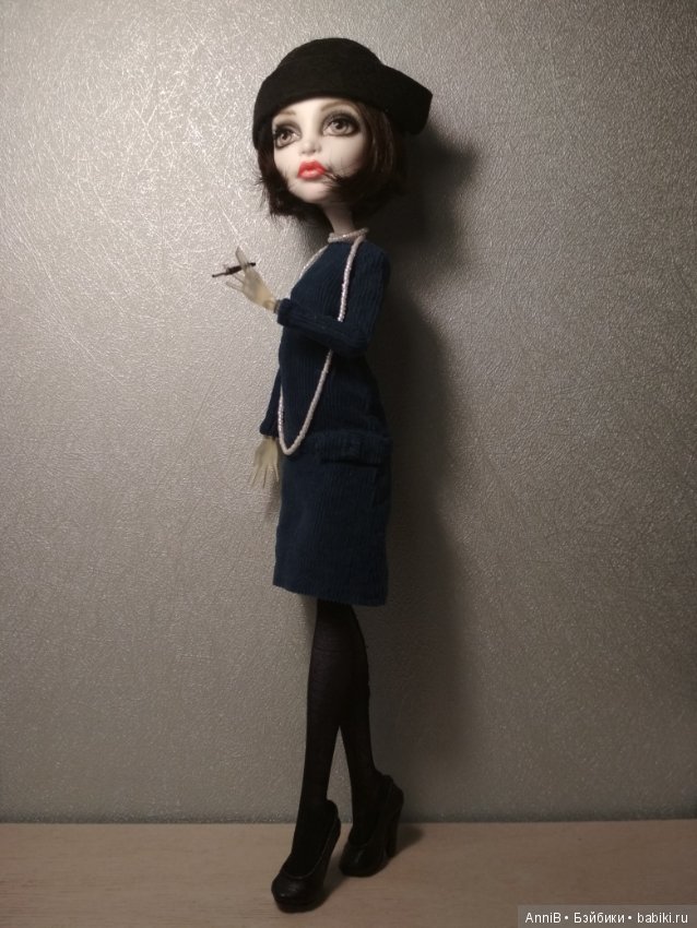 Гостья из прошлого — ООАК Monster High и Ever After High: репейнт