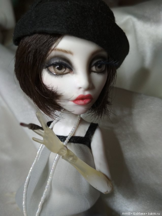 Гостья из прошлого — ООАК Monster High и Ever After High: репейнт (фото 6)