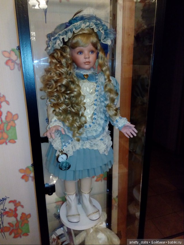 Прекрасная Гвендолин от Донны Руберт и часики