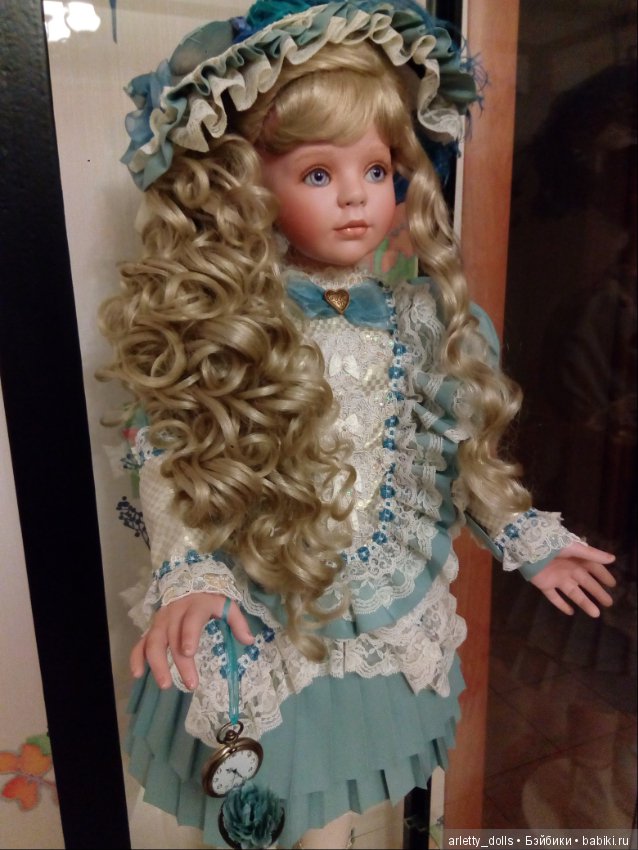 Прекрасная Гвендолин от Донны Руберт и часики