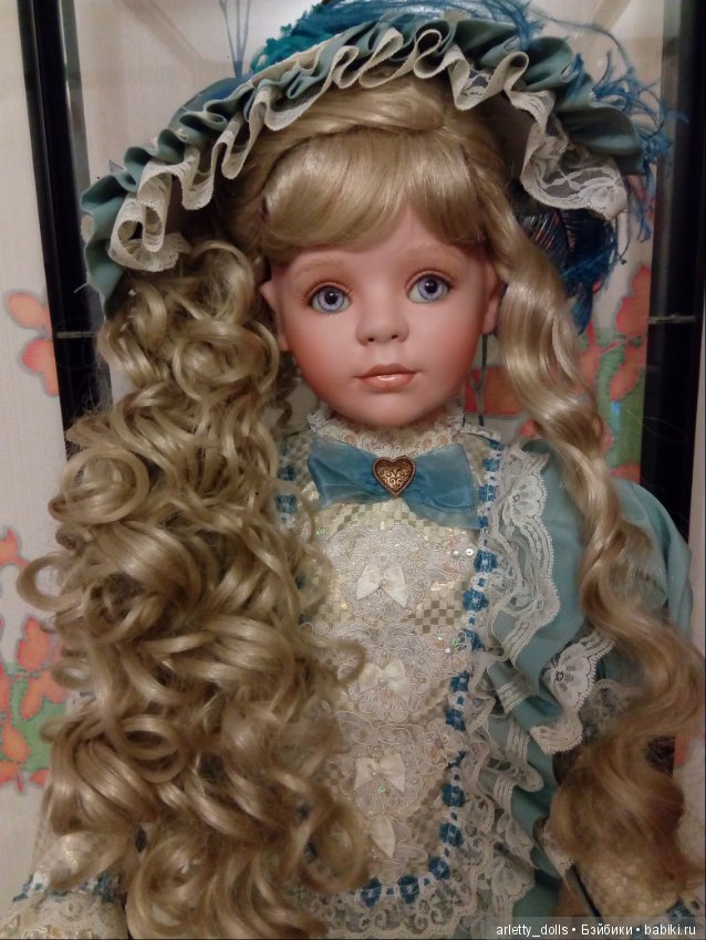 Прекрасная Гвендолин от Донны Руберт и часики