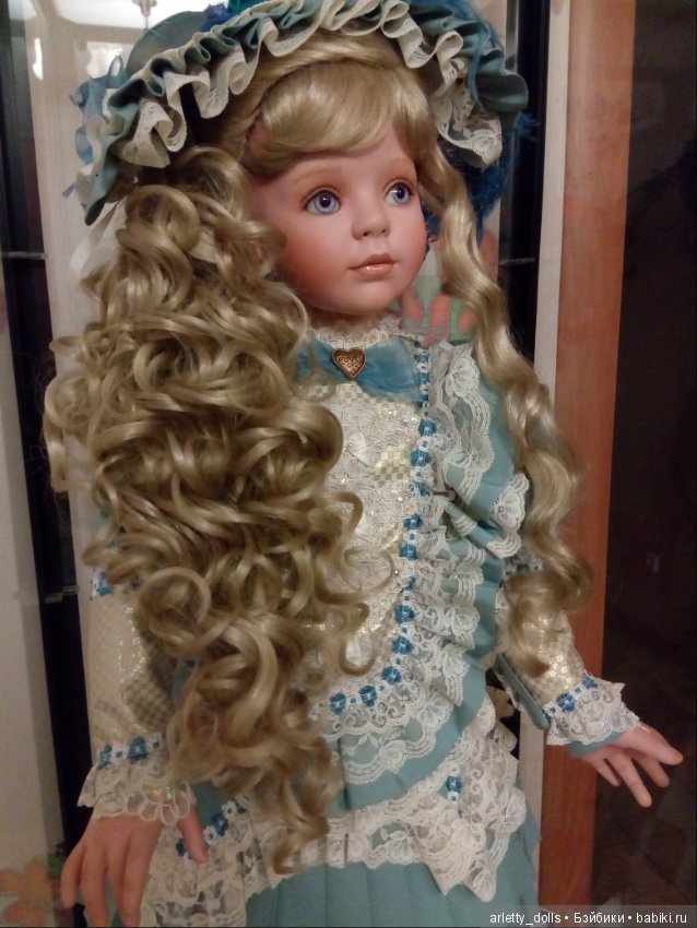 Прекрасная Гвендолин от Донны Руберт и часики (фото 5)