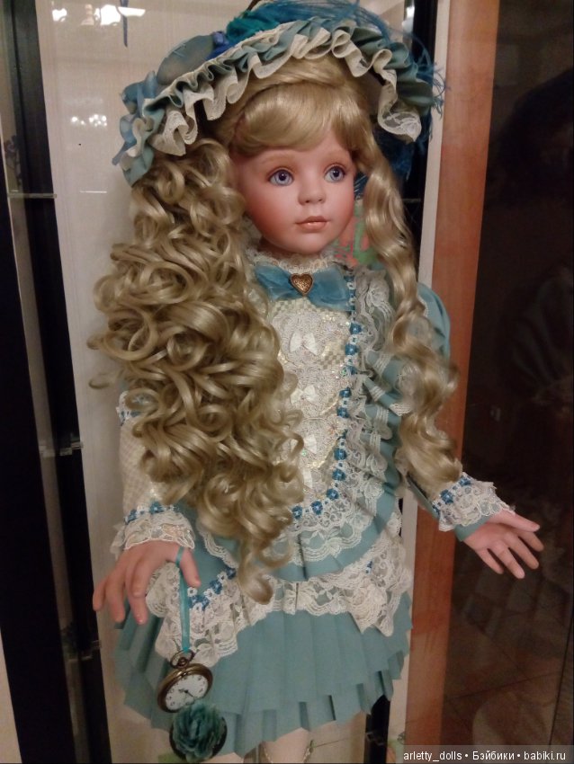 Прекрасная Гвендолин от Донны Руберт и часики