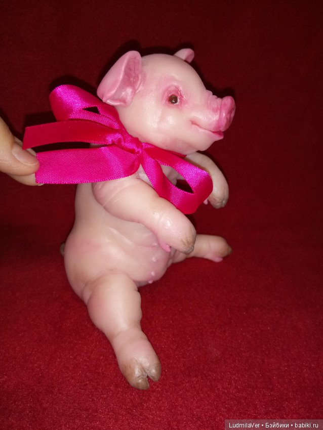 Силиконовая Хрюшечка — Авторские игрушки из разных материалов: синельная проволока (фото 10)