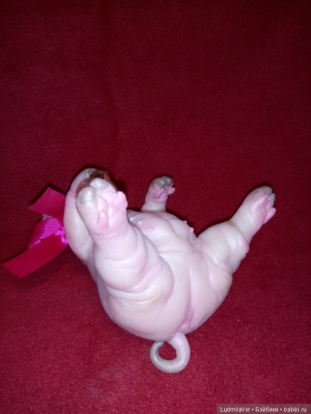 Силиконовая Хрюшечка — Авторские игрушки из разных материалов: синельная проволока