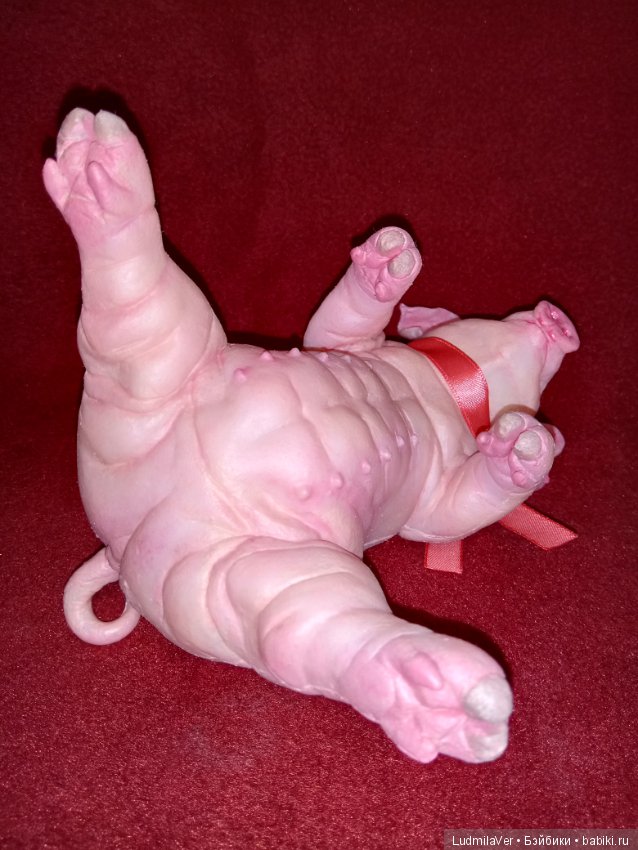 Силиконовая Хрюшечка — Авторские игрушки из разных материалов: синельная проволока (фото 6)