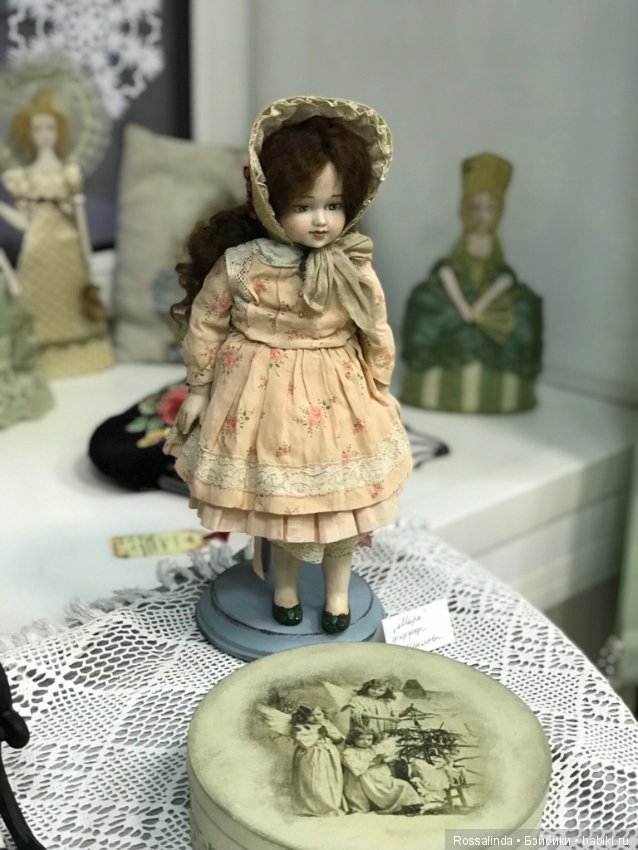 Выставка кукол «Старинные забавы». Часть II