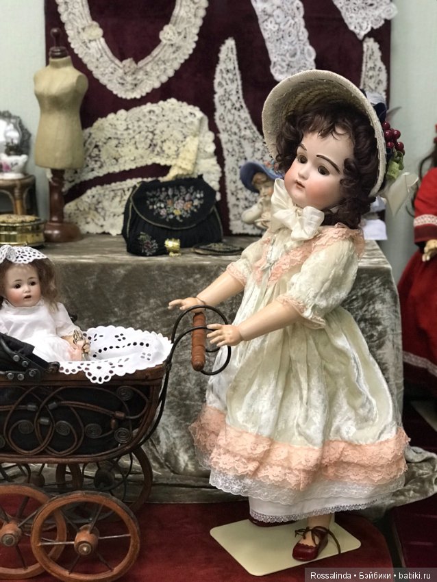 Фоторепортаж с выставки кукол «Старинные забавы» в Ярославле 2018. Часть I