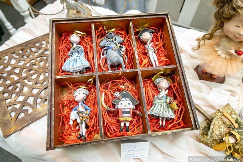 Выставка кукол «Старинные забавы». Часть II