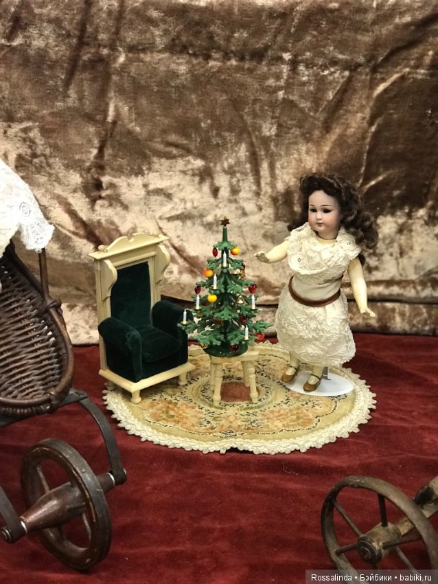 Фоторепортаж с выставки кукол «Старинные забавы» в Ярославле 2018. Часть I