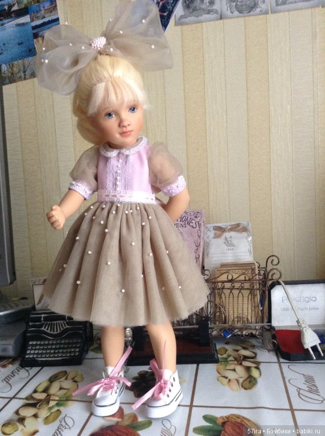 Еще новый наряд — Одежда и обувь для кукол своими руками: фото
