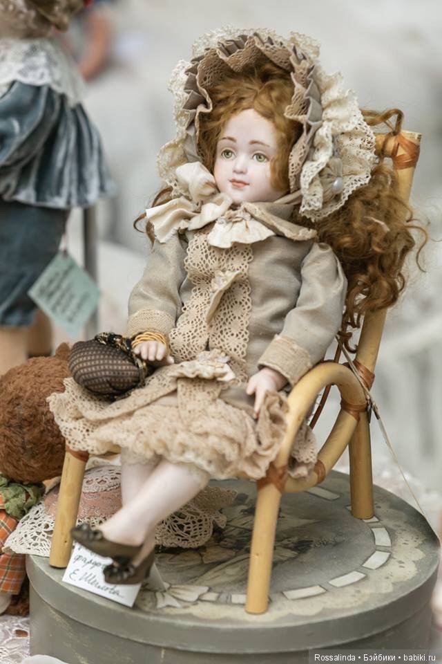 Выставка кукол «Старинные забавы». Часть II