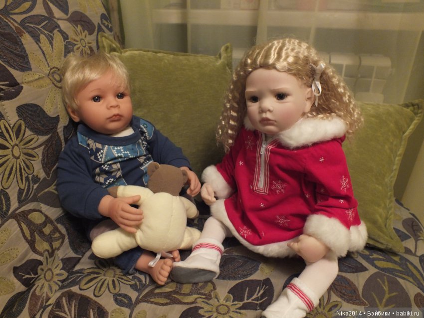 Тепло ли тебе девица? Разные куклы в зимних нарядах (фото 5)