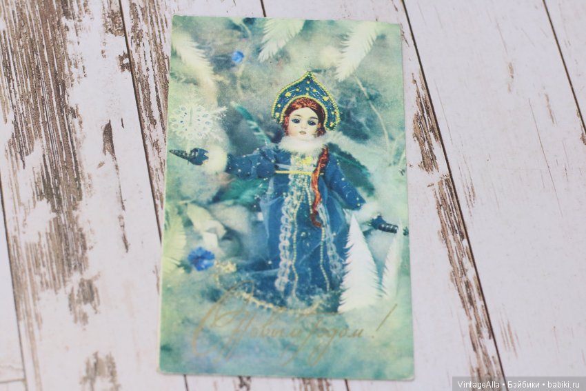 Дочка, что куклу к себе прижимает (фото 4)