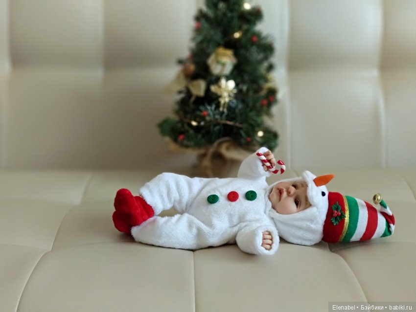 Малыш Снеговик — Лепка авторских кукол: полимерная глина (фото 9)