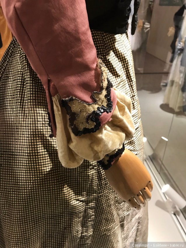 Выставка «Мода русского модерна» в Витебском вокзале Санкт-Петербурга