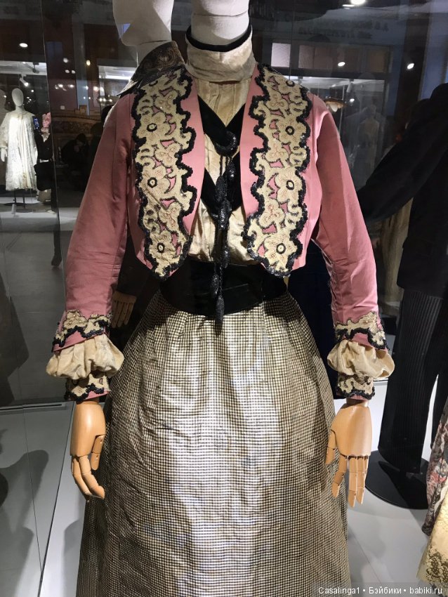 Выставка «Мода русского модерна» в Витебском вокзале Санкт-Петербурга