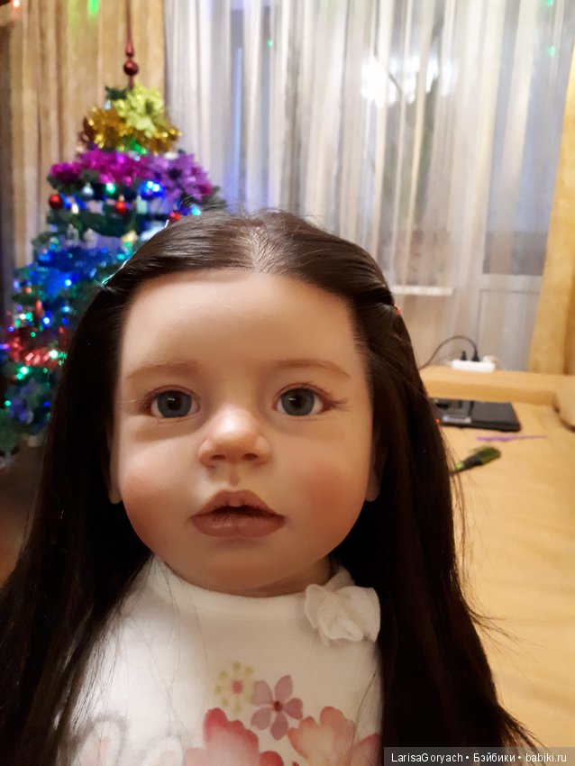 Помогите исправить контур волос у куклы реборн (фото 2)