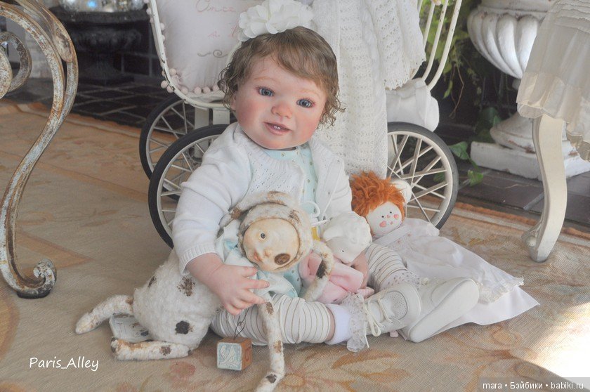 Ryker скульптора Olga Tschenskaja, автор прототипа Paris Alley