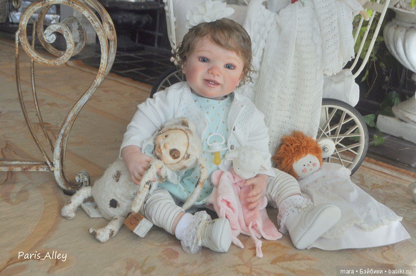 Ryker скульптора Olga Tschenskaja, автор прототипа Paris Alley