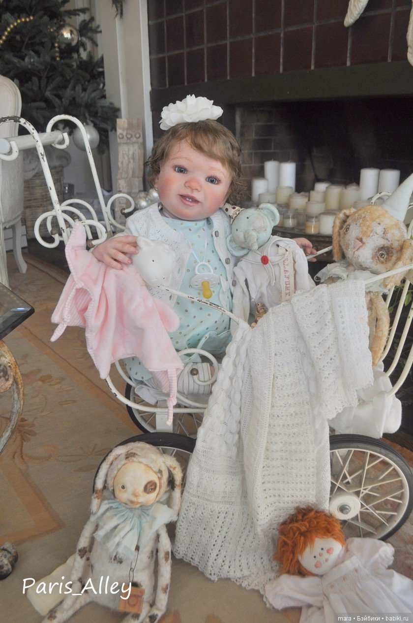 Ryker скульптора Olga Tschenskaja, автор прототипа Paris Alley