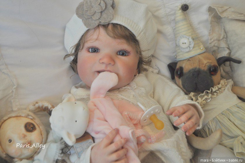 Ryker скульптора Olga Tschenskaja, автор прототипа Paris Alley