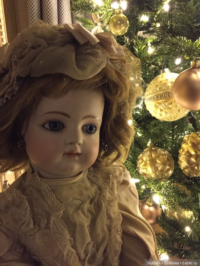С Новым годом — Всё об антикварных куклах: история (фото 2)