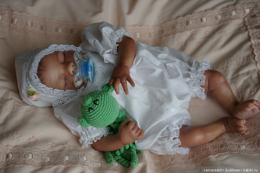 Этническая малышка на основе молда Megan