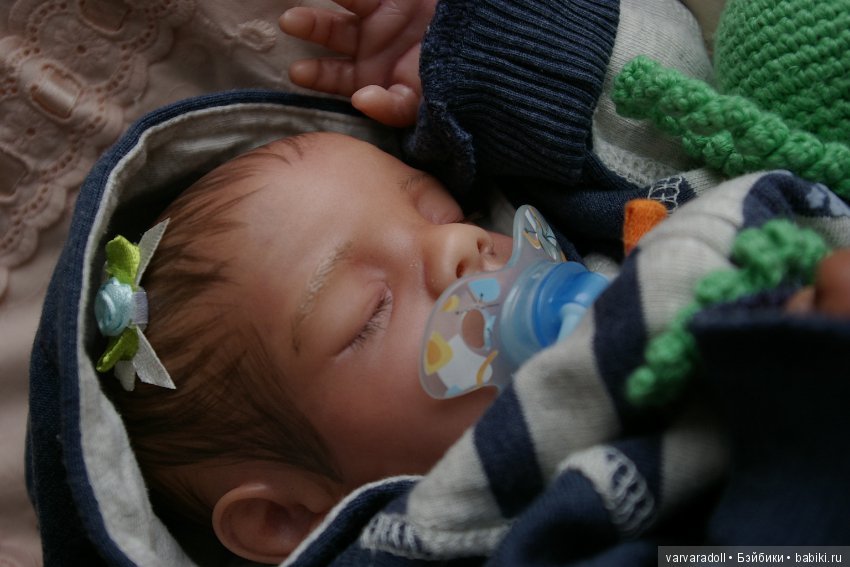 Этническая малышка на основе молда Megan