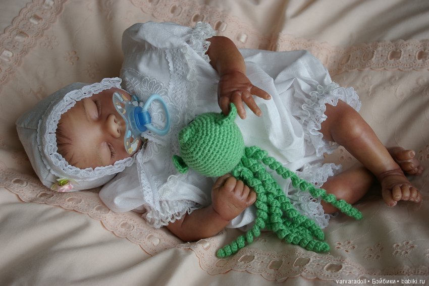 Этническая малышка на основе молда Megan