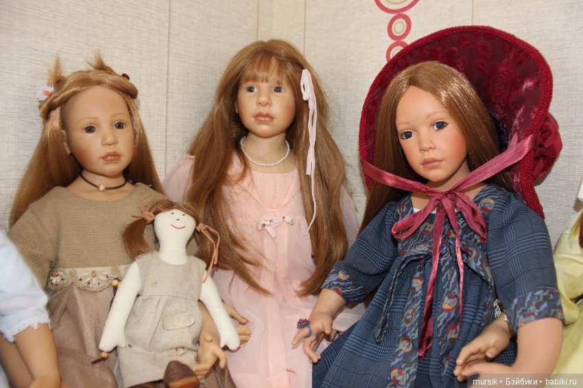 Как я решила проблему размещения больших кукол в интерьере