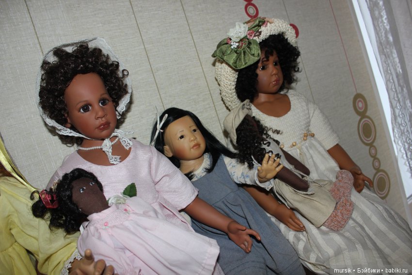 Как я решила проблему размещения больших кукол в интерьере