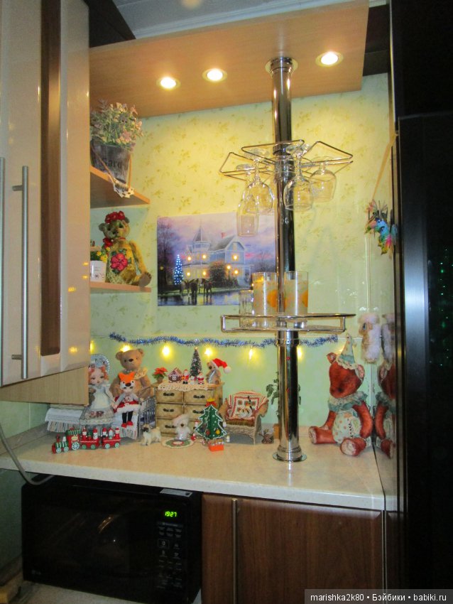 Осенний и зимний интерьер в кухне