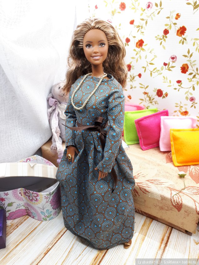 Жизнь в городе N. Краткий путеводитель по героям