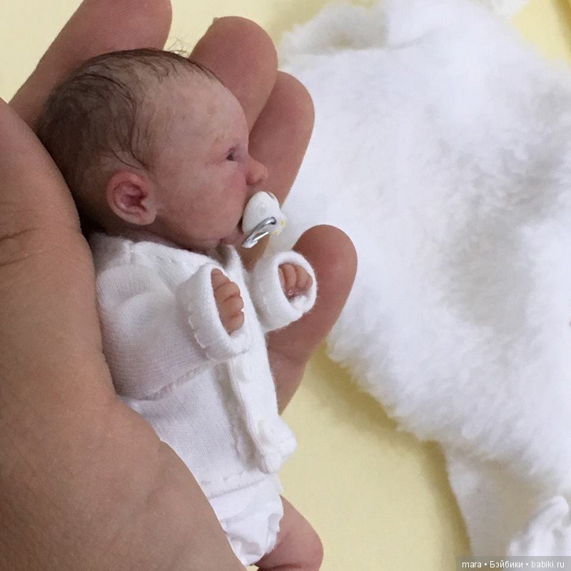 Мини малыши скульптора Sheila Mrofka