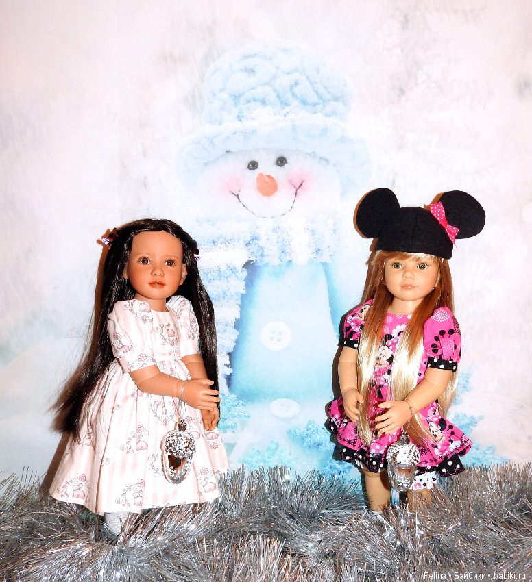 С Рождеством Христовым Всех поздравляют куколки Kidz'n'Cats