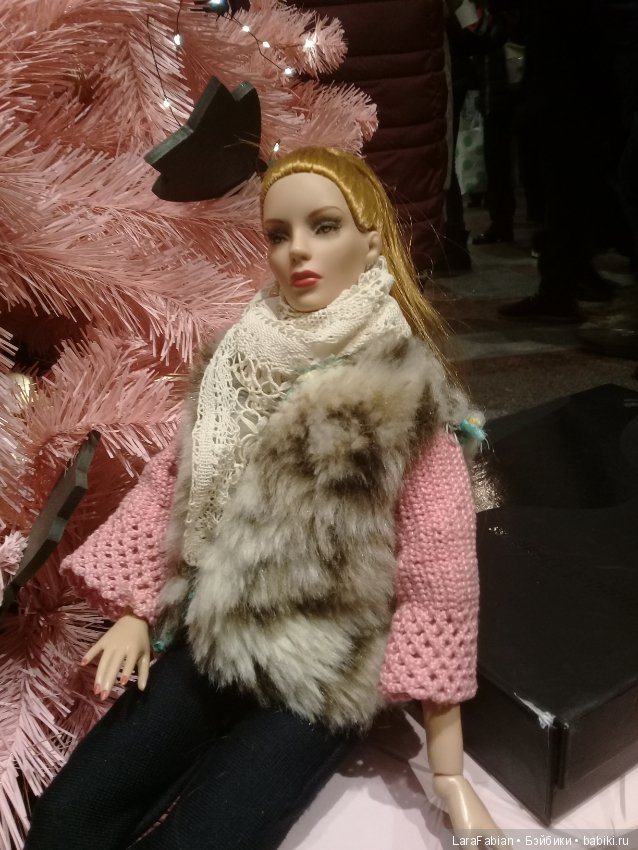 Рания аль Фируз в ГУМе или фото по-королевски (фото 4)